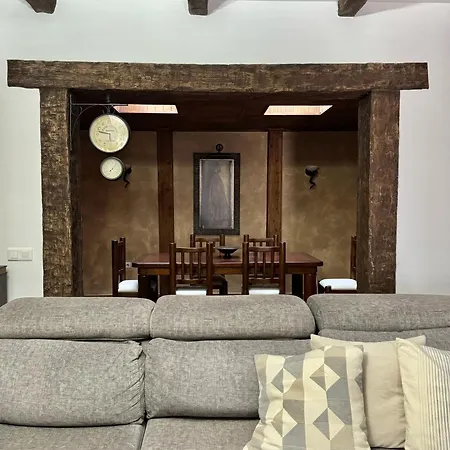 Casa Numero 8 *